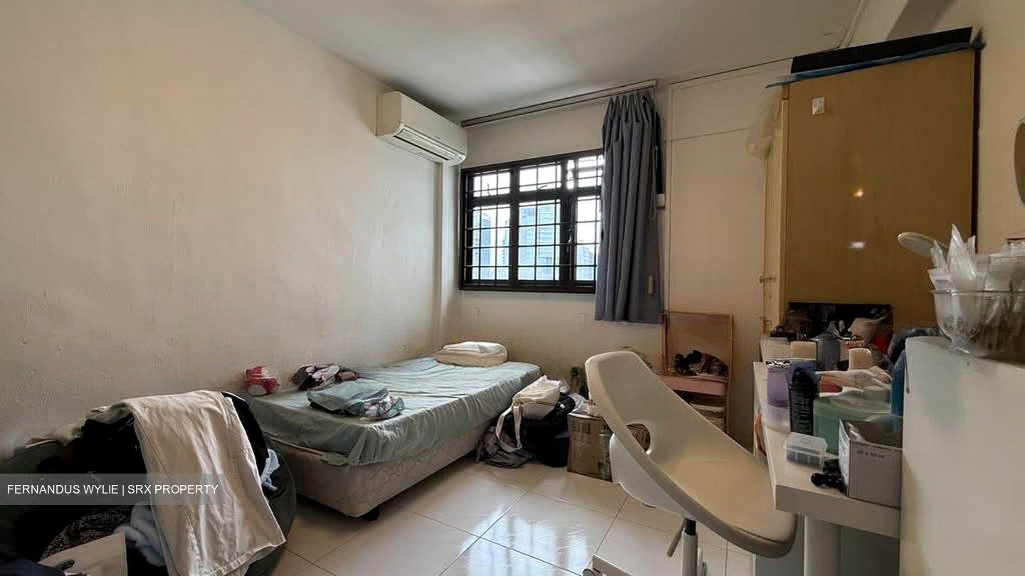 Blk 11 Holland Vista (Queenstown), HDB 3 Rooms #554681731